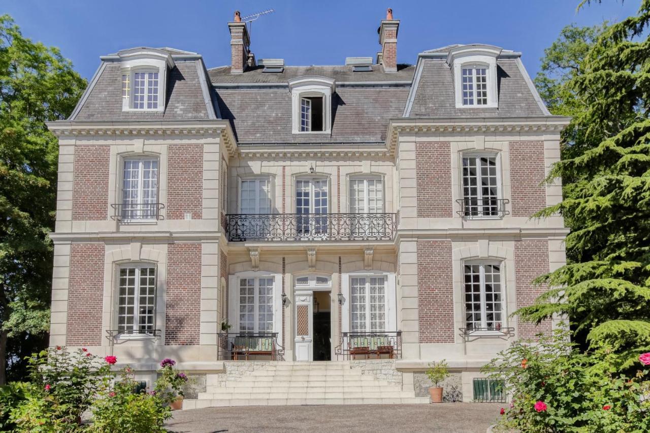 Chateau D'Avesnes - Le Castelet Екстер'єр фото